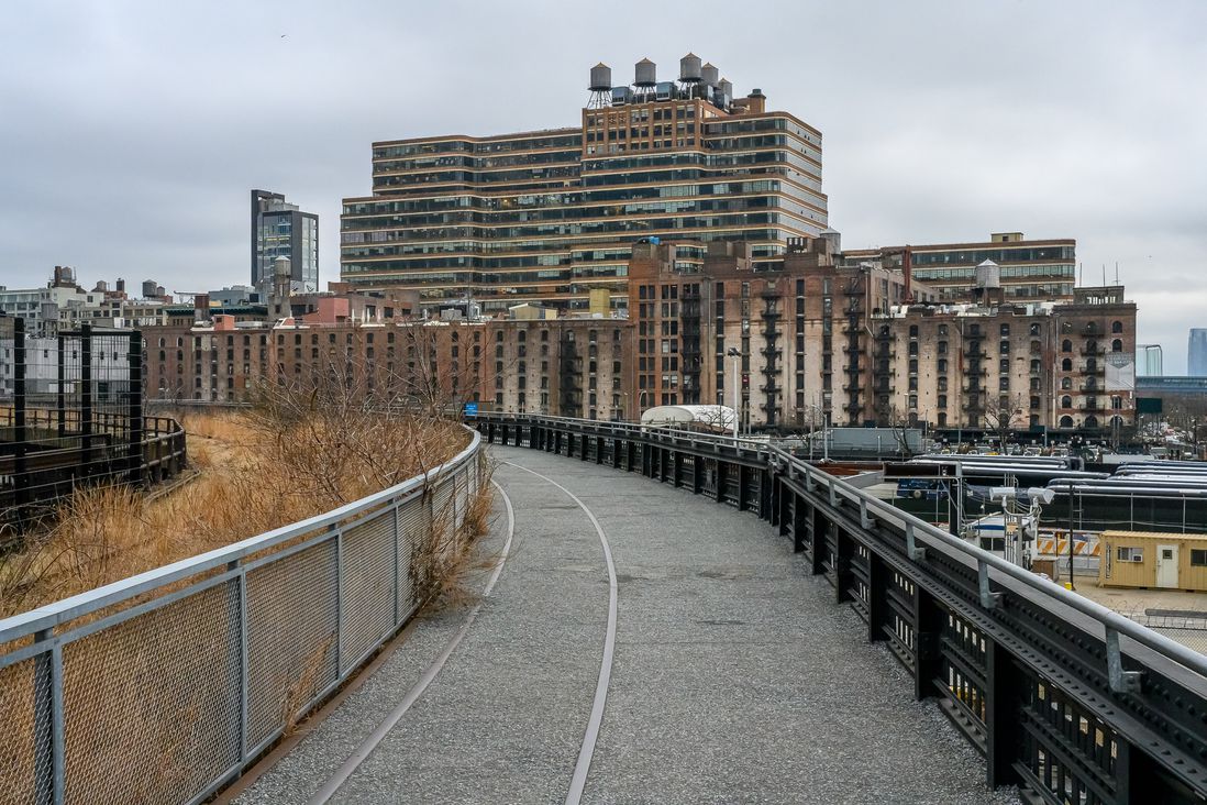 high line emptied out